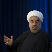 Shoe thrown at Iranian President following historic Obama phonecall