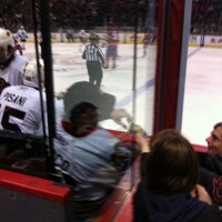 Hockey 'keeper caught betting with a fan during a game