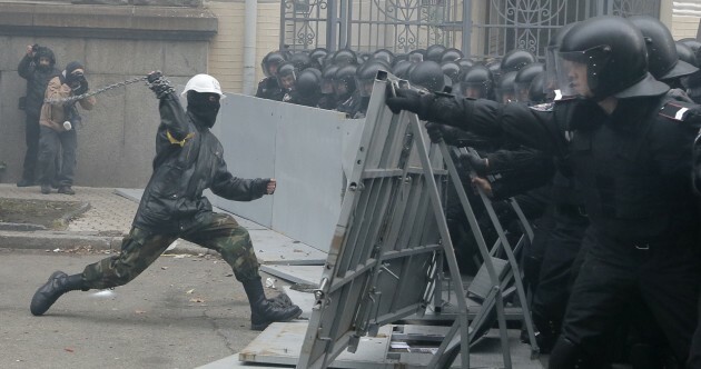 Ukraine protesters take over mayor's office and set up 'Revolution HQ'