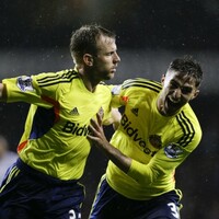 VIDEO: Lee Cattermole scores a rare goal after some calamitous Spurs defending