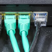 Nude celebrity photos might not be to blame for New Zealand internet crash