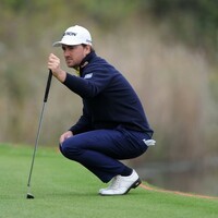 Focused McDowell begins World Match Play defence with a win