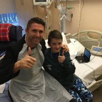 Happy Christmas - Robbie Keane invites child with CF to Euro 2016 qualifier