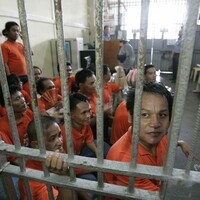 8-year-old girl sexually assaulted while visiting her father in prison 