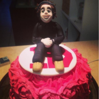 Harry Styles turned 21 today and 1D fans are actually making him birthday cakes