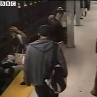 VIDEO: Man jumps to rescue passenger from subway tracks 