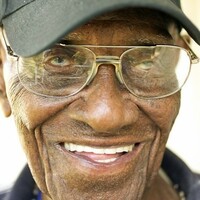 Oldest US veteran turns 109 (and still smokes like a trooper)