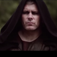 Diarmuid O'Sullivan rocks eye makeup &amp; a cape in Game of Thrones-style hurling video  