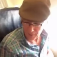 This Irish dad's wonderful reaction to his first airplane flight is going viral