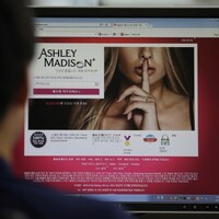Here's what worried users of Ashley Madison have been saying since the hack 