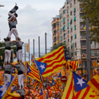 Catalan leaders want voters to "give the finger" to Spain