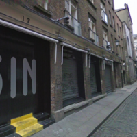 Woman whose knee "popped out" after slipping on nightclub dancefloor awarded &acirc;�&not;17,500