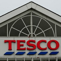 International darts player 'continued playing after saying work in Tesco had damaged her hand'