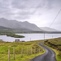 Poll: Should new housing estates be earmarked for Irish speakers?
