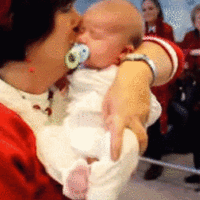 7 heartwarming Irish Christmas homecoming moments