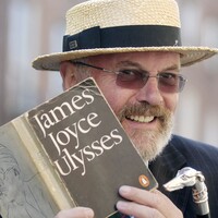 David Norris says people on social welfare shouldn't be allowed to buy drink