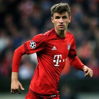 Rumours of M&Atilde;&frac14;ller to Man United can finally be put to bed as he signs new Bayern deal  
