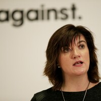 Awkward – UK companies must reveal difference between average pay of men and women