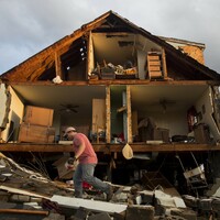 Powerful storm rips across US coast, leaving child (2) among four dead