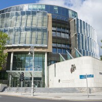 Drama teacher jailed for raping girl (7) at Offaly school