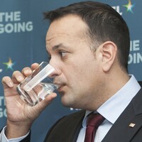 Postmasters call for Varadkar to halt electronic benefit payments 