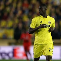 Villarreal defender poised to become Jose Mourinho's first Man United signing 