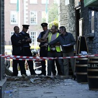 People injured after partial roof collapse of archway at Temple Bar