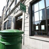 Poll: Should the government do more to keep post offices open?