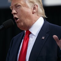 Trump challenges Clinton to drug test, says she was 'pumped up' in last debate