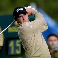 Dunne continues impressive form in Abu Dhabi as he sits two shots off the lead