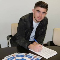 Galway youngster Manning signs new deal with QPR following impressive run