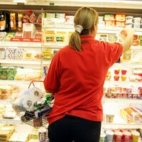 Four out of five people now shopping around for groceries