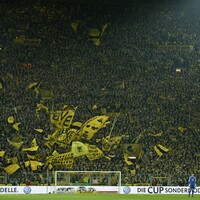 Borussia Dortmund's message to Donald Trump and more in our sporting tweets of the week