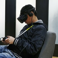 Facebook ordered to pay $500 million in Oculus Rift theft case 