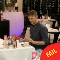People are cringing over this couple awkwardly splitting the bill on First Dates Ireland last night
