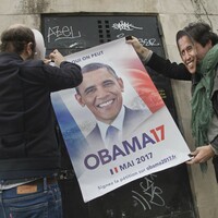 50,000 French people want Barack Obama to run in their presidential race 