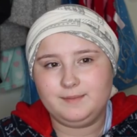 Shauntelle Tynan starts chemotherapy in US after raising &acirc;�&not;600k for treatment