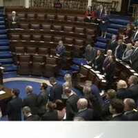 Poll: Do you think TDs should stand during the D&Atilde;&iexcl;il prayer?