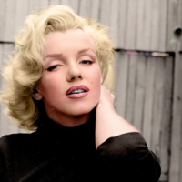 Murderer tries to escape prison dressed as woman but his high heels gave him away