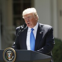 Trump says he's '100%' willing to testify about his private meeting with Comey