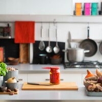 Kitchen wrecking your head? How to organise it and have an easier life