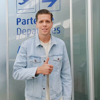 Arsenal goalkeeper arrives in Turin to seal &acirc;�&not;11m Juventus switch