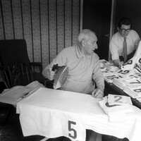 Poll: Do you iron your clothes?