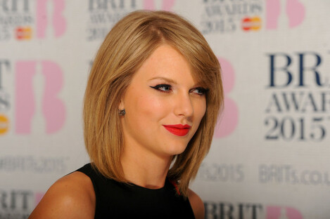 Taylor Swift alleges that David Mueller groped her after a 2013 concert.