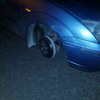 Garda&Atilde;&shy; arrest drunk driver who had no tax, insurance, NCT or front wheels