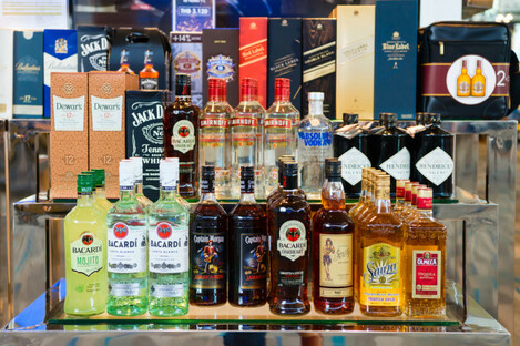 Alcohol on sale at an airport 