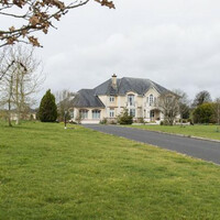 All the photos from inside the &acirc;�&not;565,000 gaff Niall Horan has reportedly bought in Mullingar 