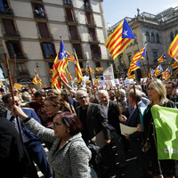 'We will not be intimidated': 700 Catalan mayors support holding independence vote