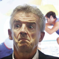 Michael O'Leary asks Ryanair's pilots to resist offers from rivals 