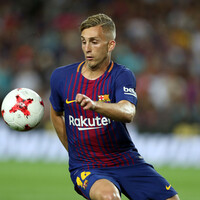 Former Everton star on target as Barca roll on calmly amidst Catalan chaos